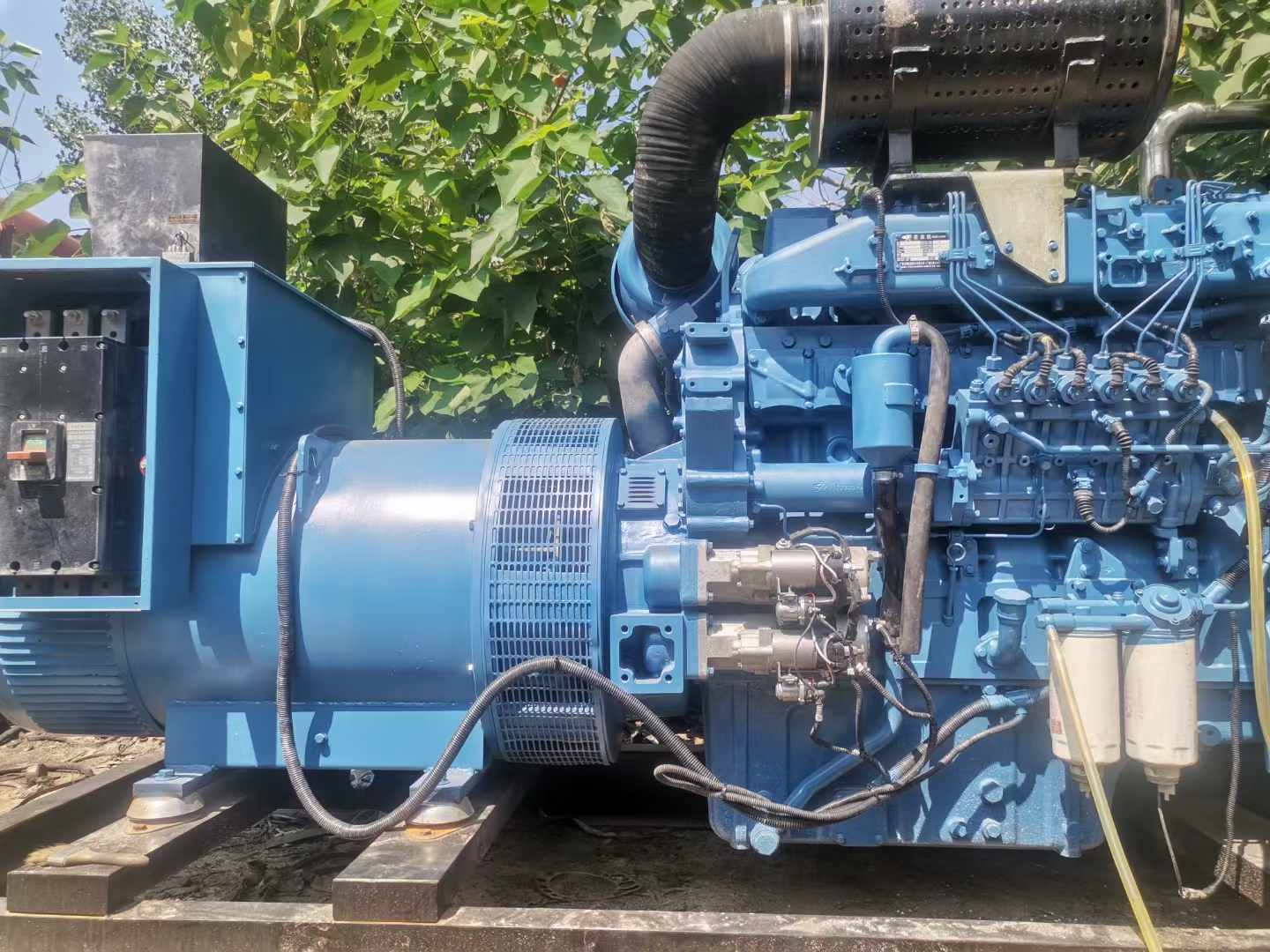 滨江详细说明降低 800kW 柴油发电机输出电流波动的方法