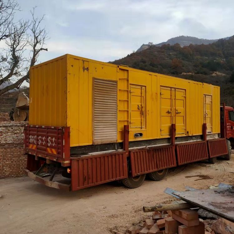 滨江200kW 发电机组在带电阻性负载时，输出功率会受到哪些因素的影响？