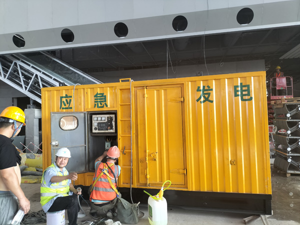 滨江怎样判断空气滤清器是否需要更换？